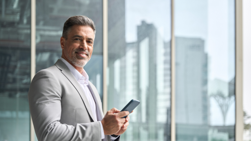 Aprenda a controlar emoções nos investimentos com Alexsander Luis de Queiroz Silva.