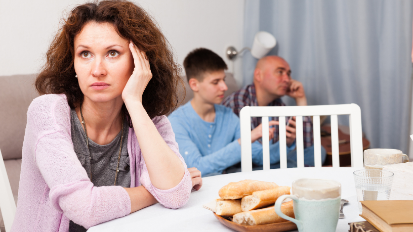 82% das famílias estão endividadas: o que o recorde revela sobre o bolso dos brasileiros em 2026
