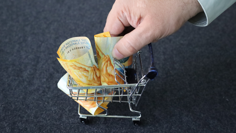 Economia brasileira perde força em junho: o que a queda do IBC-Br pode mudar para emprego, crédito e consumo